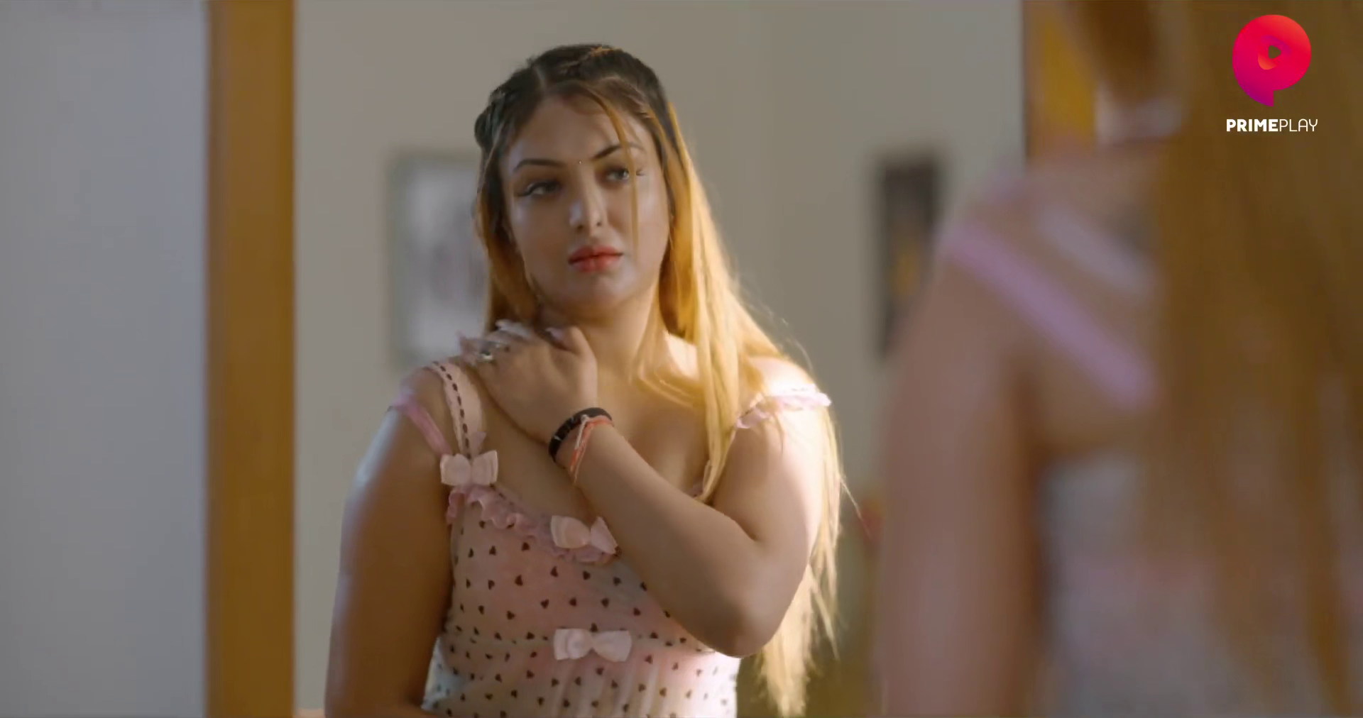 Nadaan E1 - Khushi Mukherjee Hot Bhabhi WebSeries – XMasti