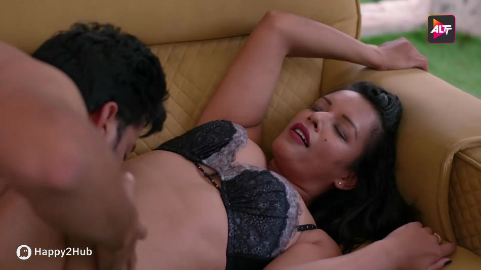 Luka Chuppi E1 - Tripti Bajoria Hot Bhabhi Chudai – XMasti