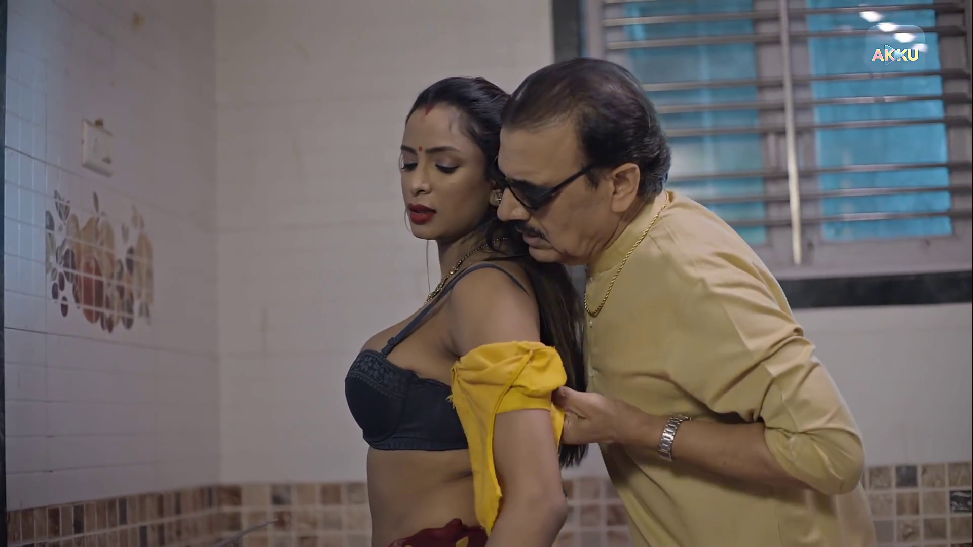 Chalak Buddha E2 - Pallavi Debnath Sasur Bahu Porn – XMasti